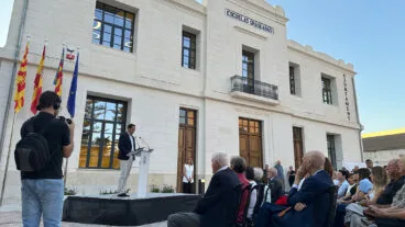 Arturo Poquet, alcalde de Benissa, inaugura el nuevo ayuntamiento