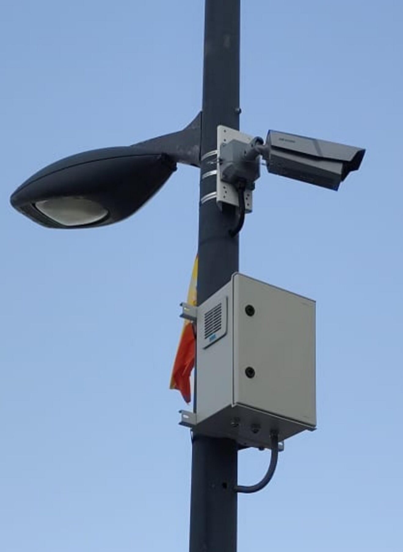 Cámara de videovigilancia instalada en Calp