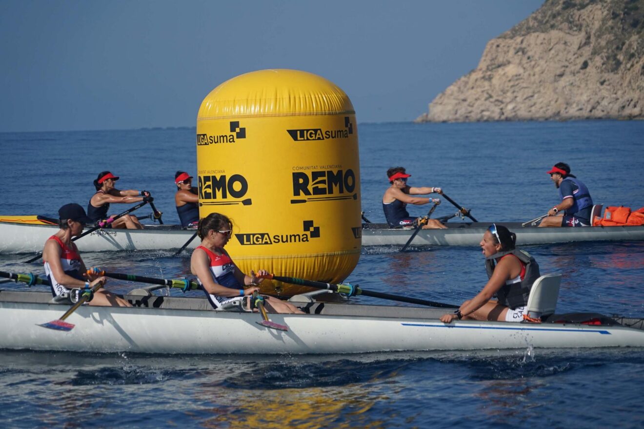 Remeras en el Campeonato Autonómico Suma Remo de Mar en Benidorm