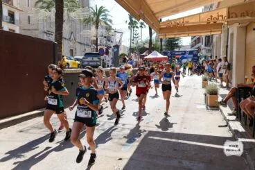 Carrera infantil durante la Cursa Popular de Benissa