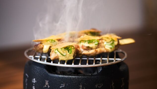 el encuentro entre la gastronomia peruana japonesa y mediterranea