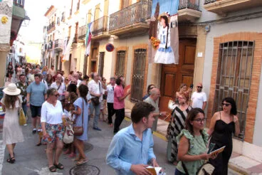 El verano arranca en Gata de Gorgos con la exposición al aire libre Art al Vent