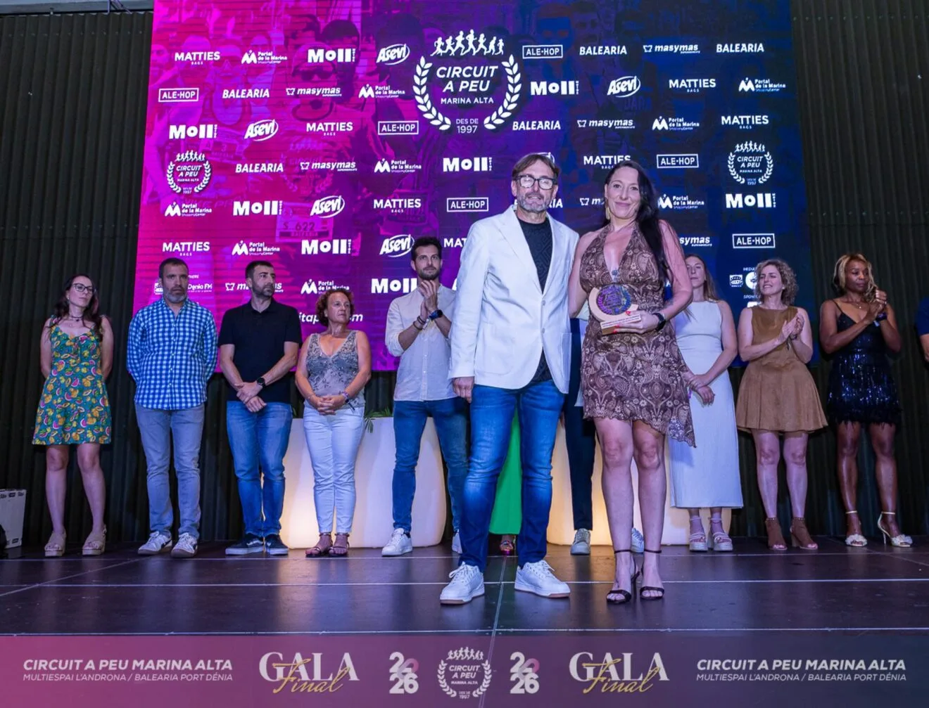 Entrega de premios en la Gala Final del XXVIII Circuit a Peu Marina Alta