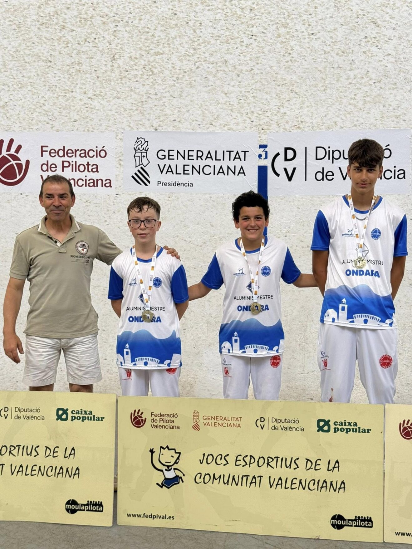 El equipo alevín de Ondara, campeón autonómico de los JECV de escala i corda