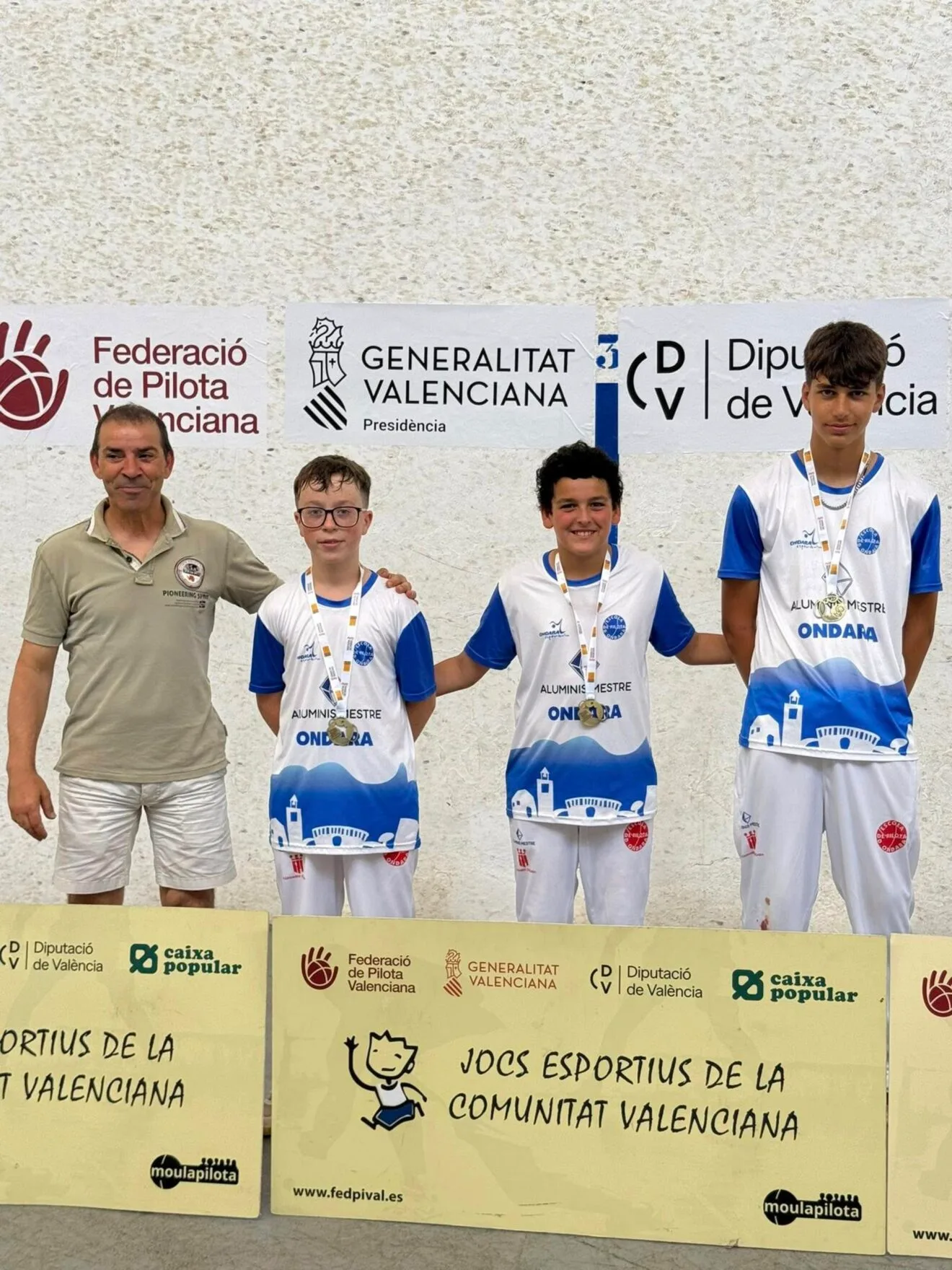 El equipo alevín de Ondara, campeón autonómico de los JECV de escala i corda