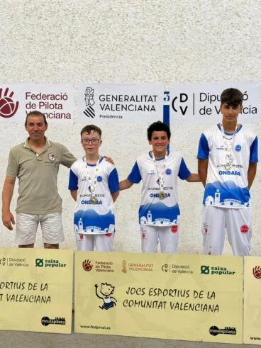 El equipo alevín de Ondara, campeón autonómico de los JECV de escala i corda