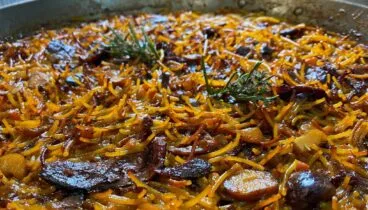 Fideuà típica de la zona con producto fresco