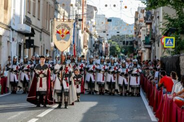 Filà Templaris en la Entrada de Moros y Cristianos de Benissa
