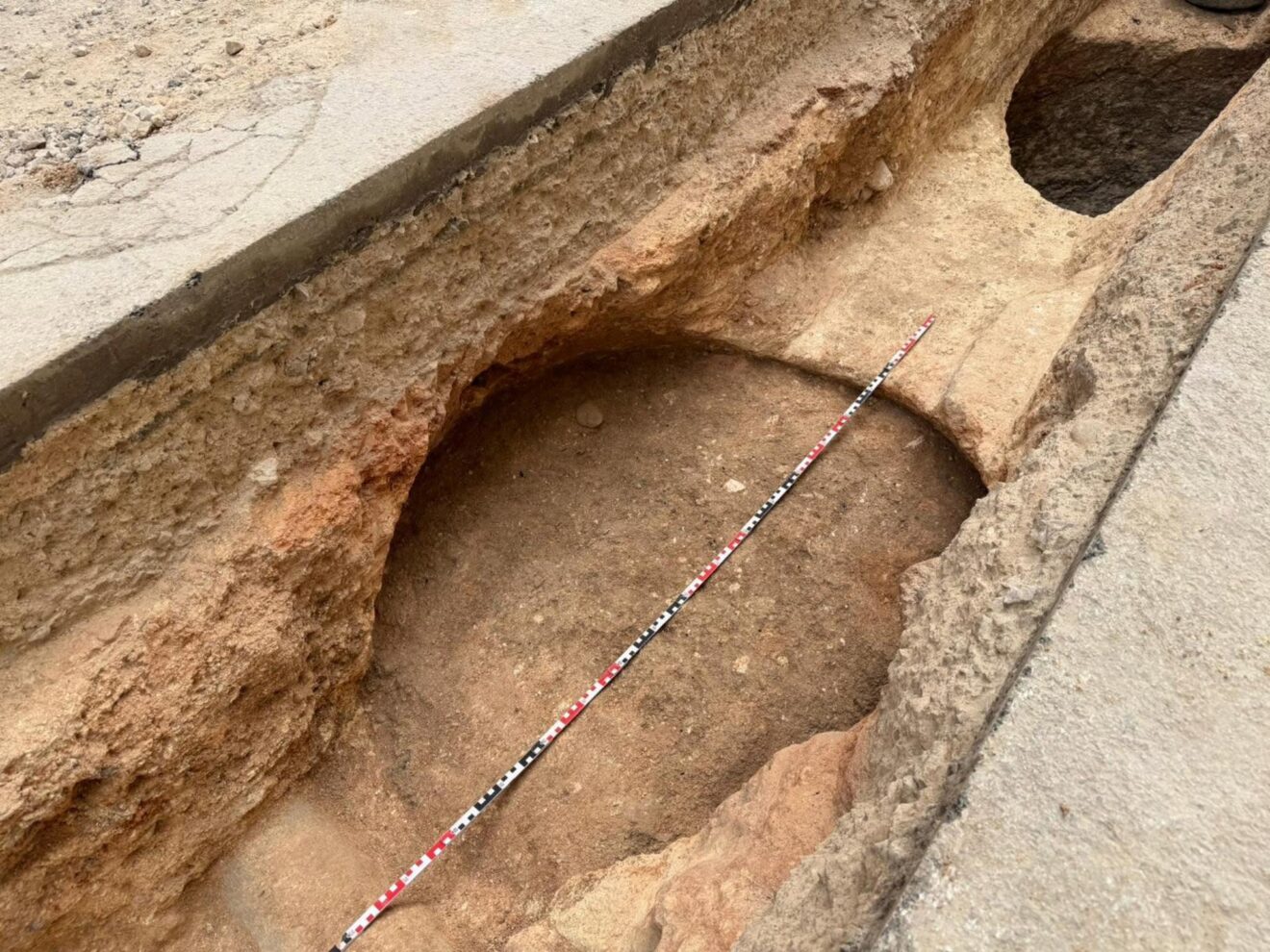 Restos arqueológicos hallados en las obras de Gata