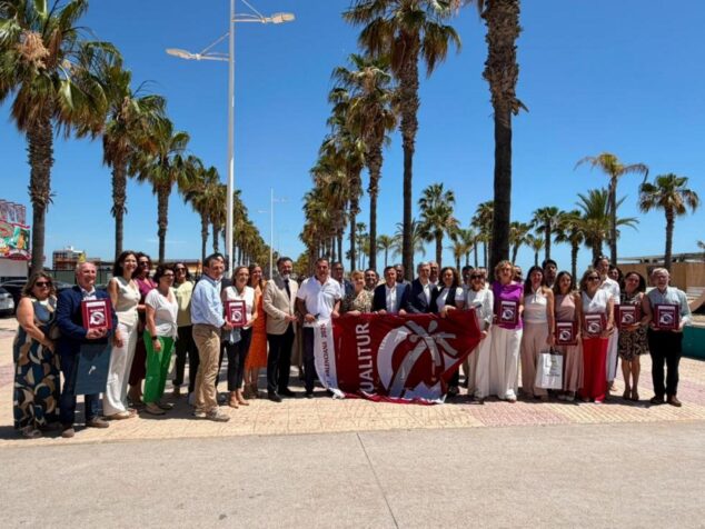 Las playas de Dénia y Benissa lucirán Banderas Qualitur por su excelencia en 2026 1 Imagen: