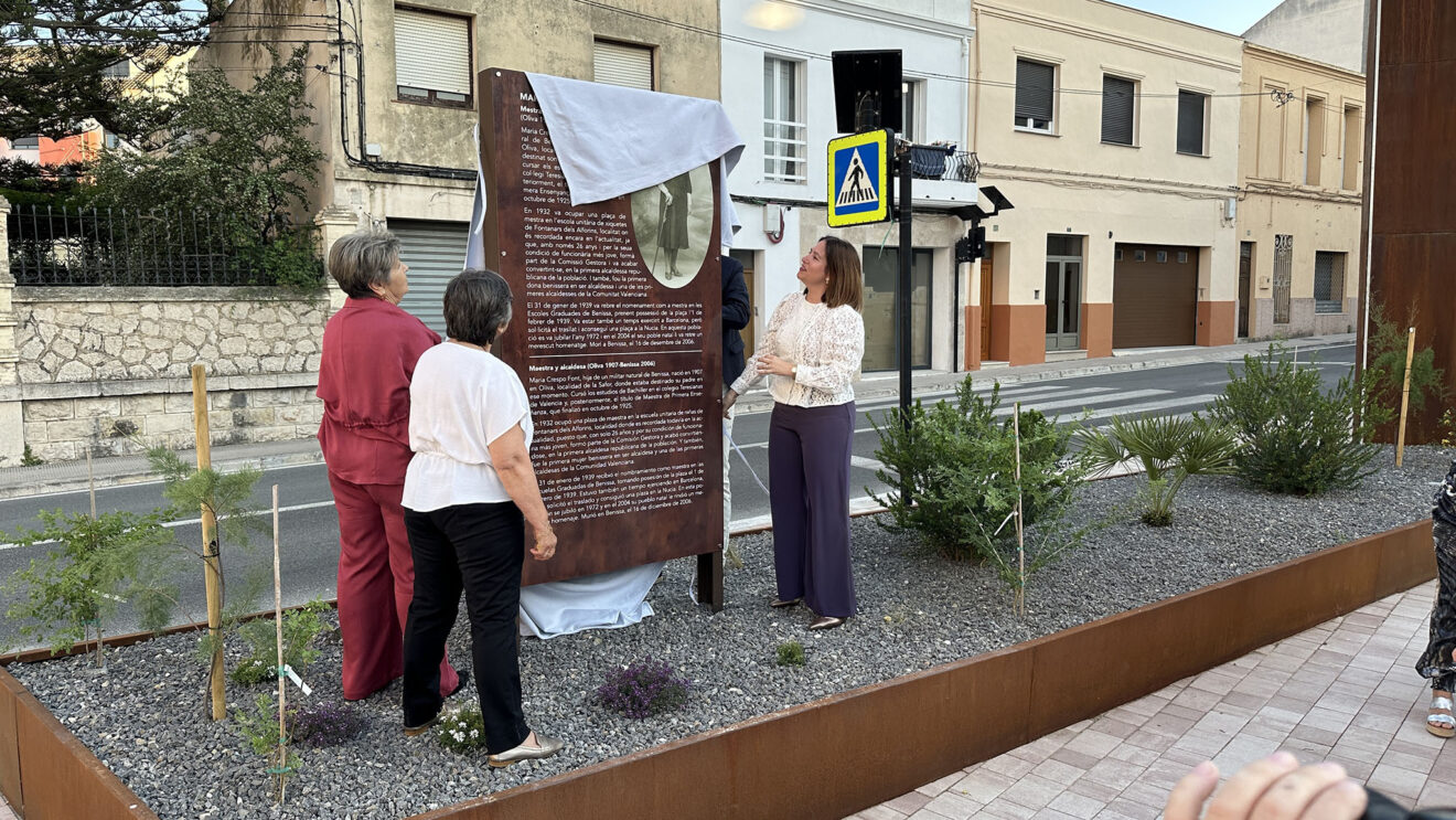 Inauguración ayuntamiento de Benissa en Escuelas Graduadas 26