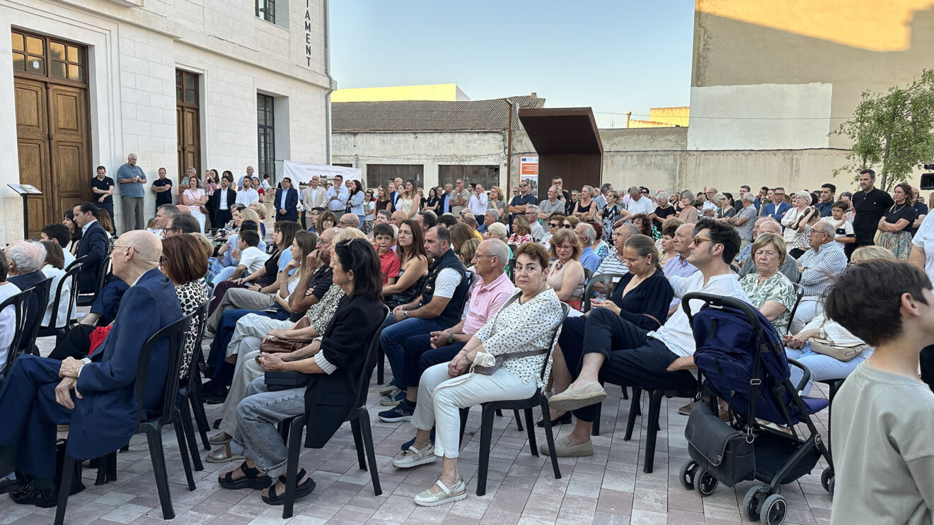 Inauguración ayuntamiento de Benissa en Escuelas Graduadas 42