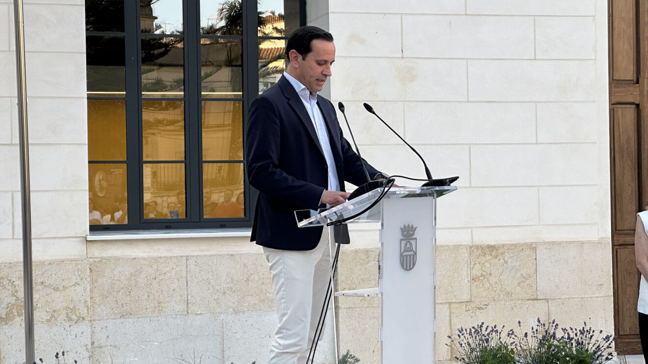 Inauguración ayuntamiento de Benissa en Escuelas Graduadas 49