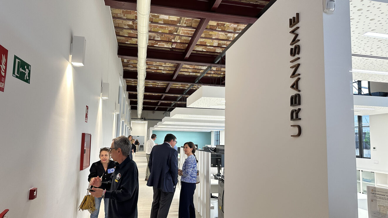Inauguración ayuntamiento de Benissa en Escuelas Graduadas 78