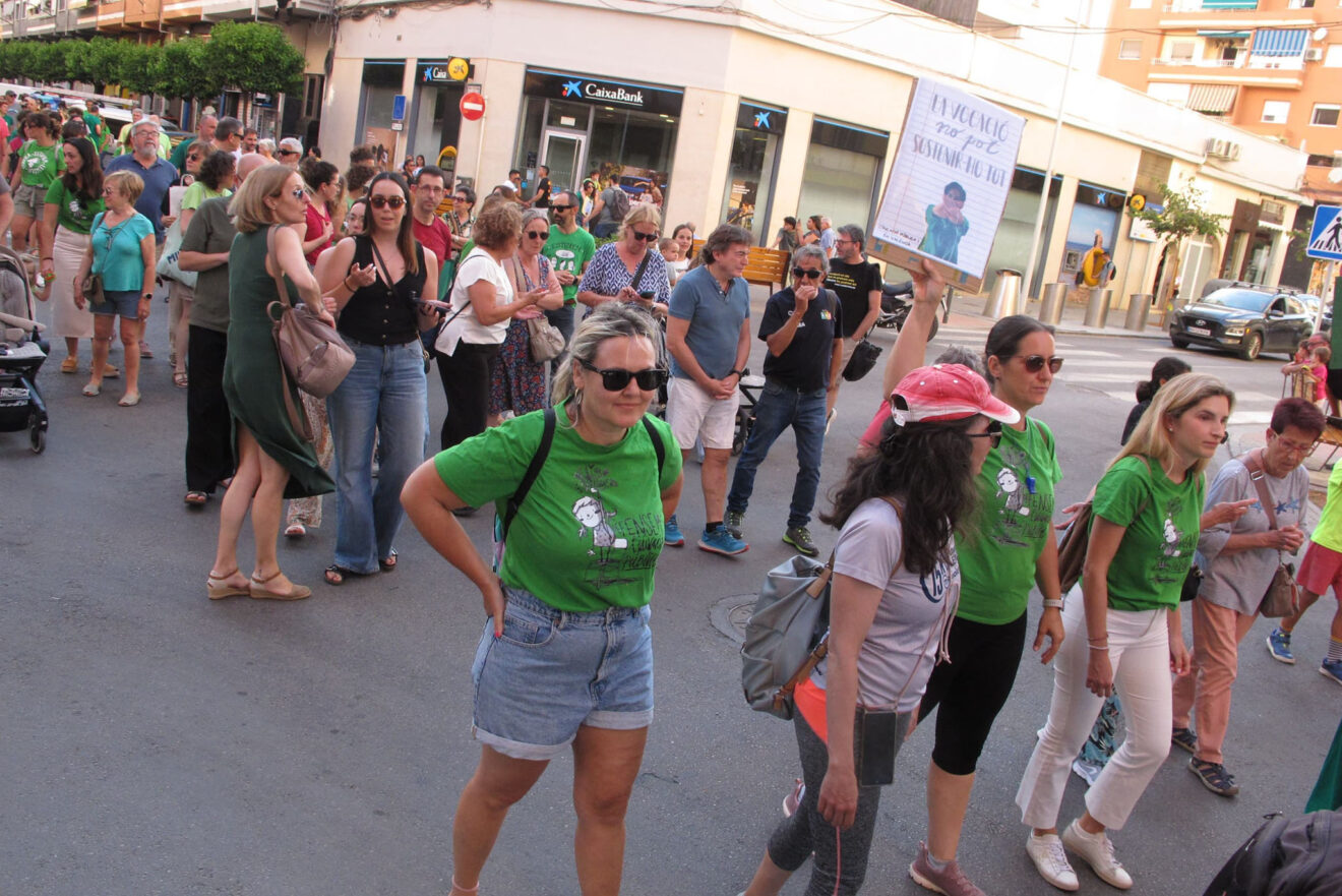 Manifestación en Dénia huelga educación pública 3 junio 11