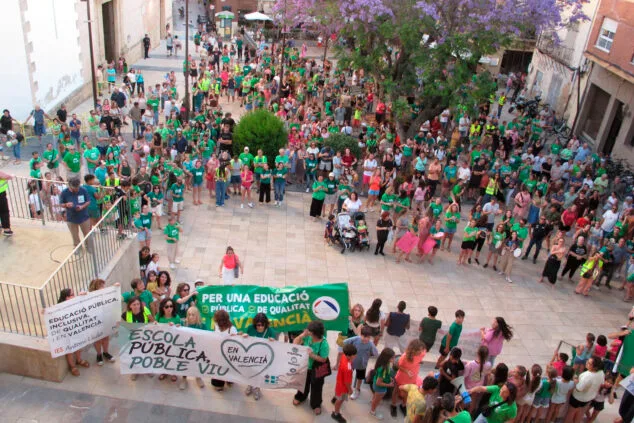 manifestacion en denia huelga educacion publica 3 junio 13