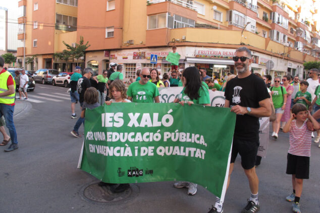 manifestacion en denia huelga educacion publica 3 junio 17