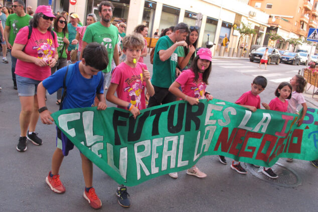 manifestacion en denia huelga educacion publica 3 junio 29