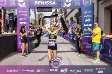 María Isabel Ferrer gana la Cursa Popular de Benissa