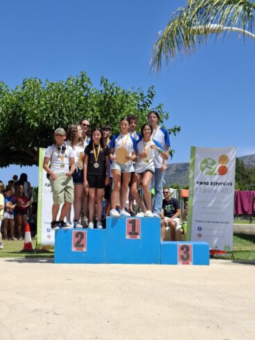 Podio en la clausura de las ligas escolares de la Marina Alta