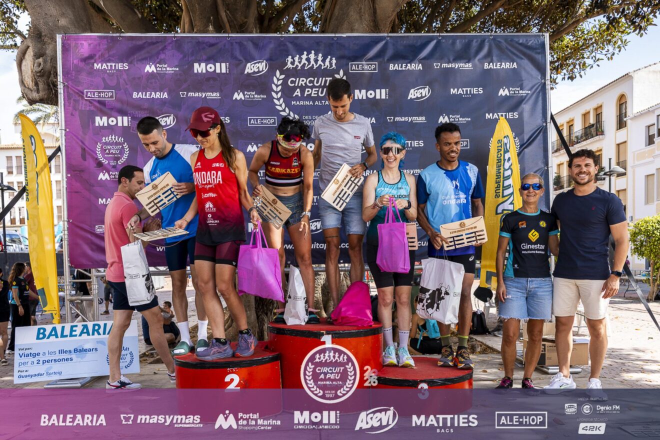 Podio del Premio Asevi en la XXVII Cursa Popular Benissa