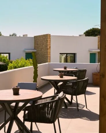 Restaurante nikkei en Jávea rodeado de naturaleza