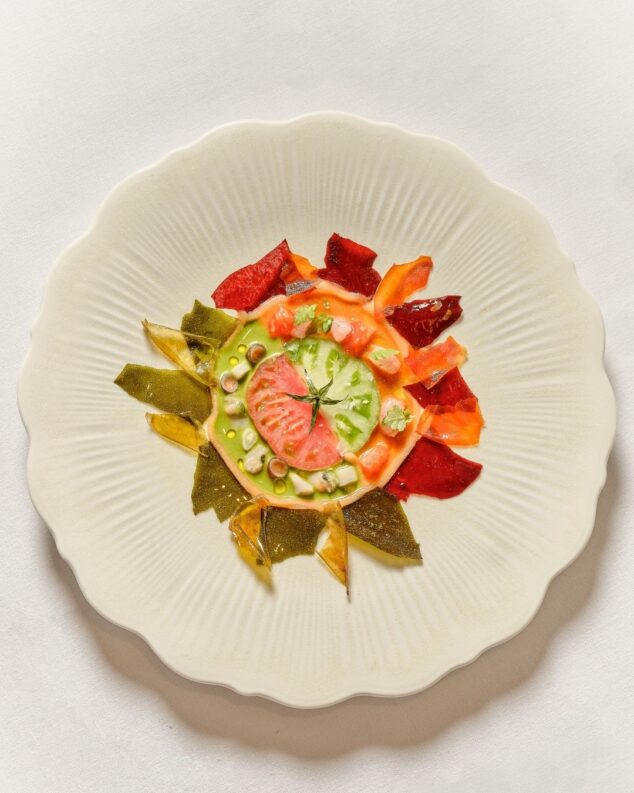 Donde el tiempo se detiene y el Mediterráneo se sirve plato a plato 11 viaje culinario por los sabores de la memoria mediterranea