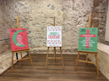 Carteles confeccionados para las fiestas de Moros i Cristians del Verger este 2026