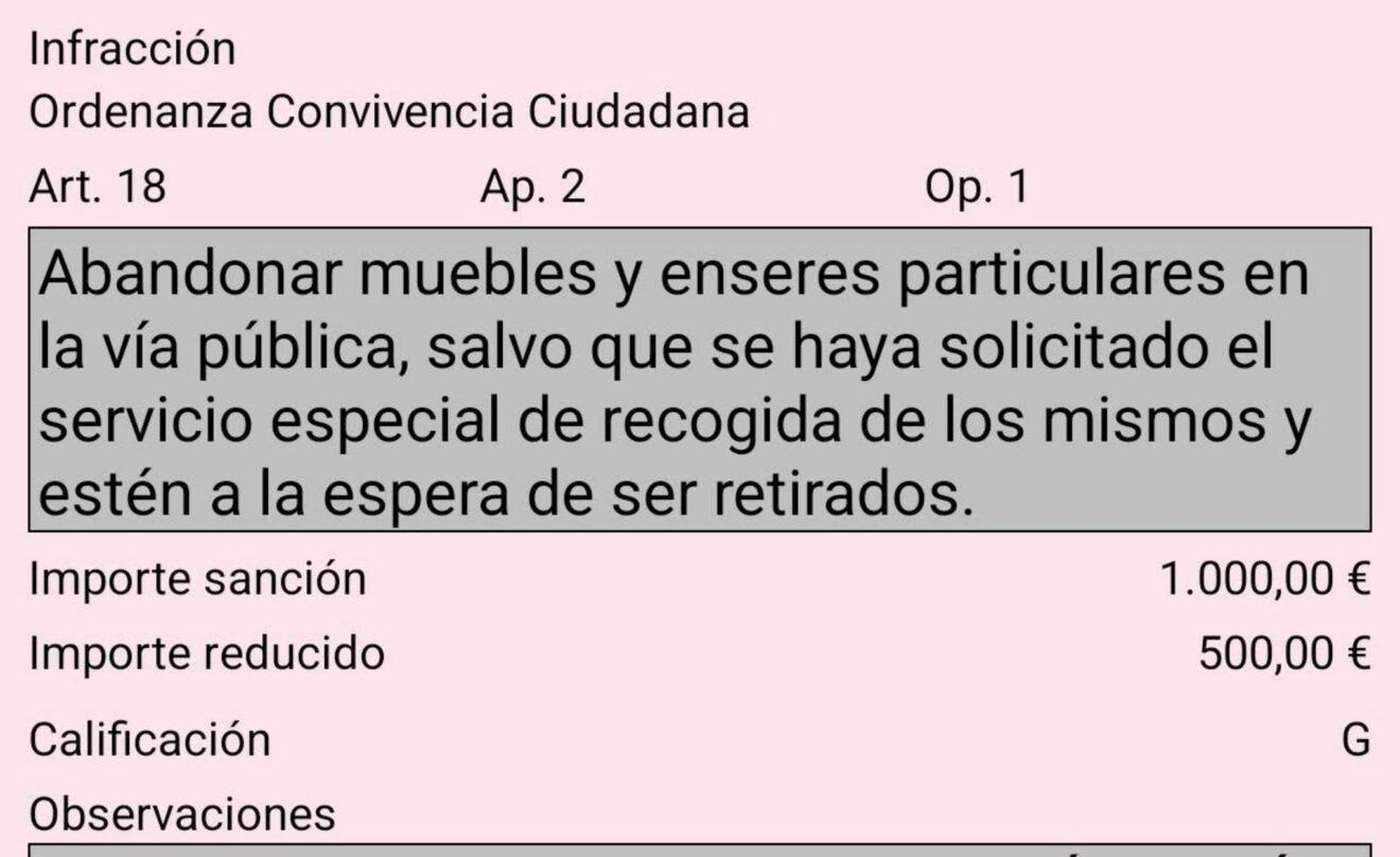 Detalle de la sanción de 1.000€ por abandono de muebles en Teulada