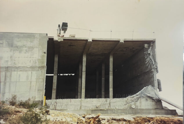 La riada de 4.000 m³ que no vino del cielo: 25 años del colapso del depósito en el Collao de Benissa 2 Imagen: El nuevo depósito del Collao de Benissa en 2001 tras el colapso