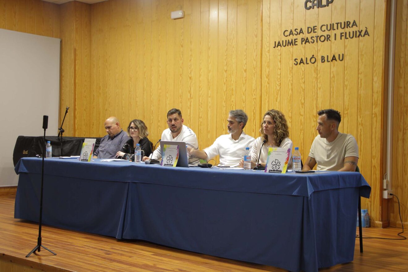 Equipo de Defendamos Calpe en 2023