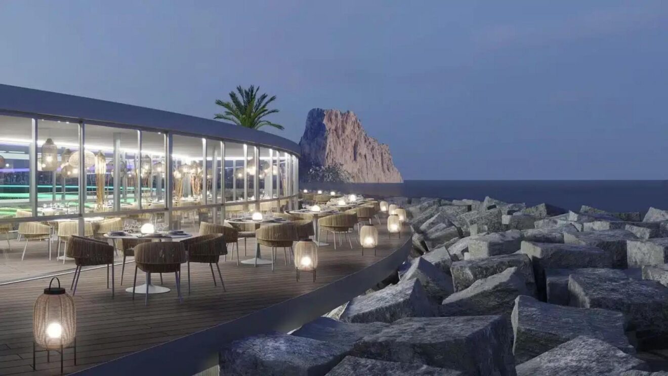 Zona de restauración de Marina PortBlanc