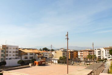 Vista de la Plaza de VI Centenari en Teulada
