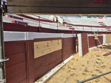 Renovación de la barrera en la Plaza de Toros de Ondara