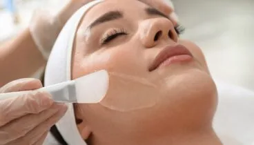 rostro luminoso hidratado y libre de imperfecciones