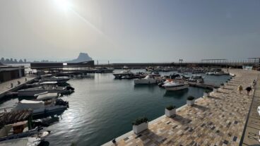Vista general de la nueva Marina PortBlanc inaugurada en Calpe