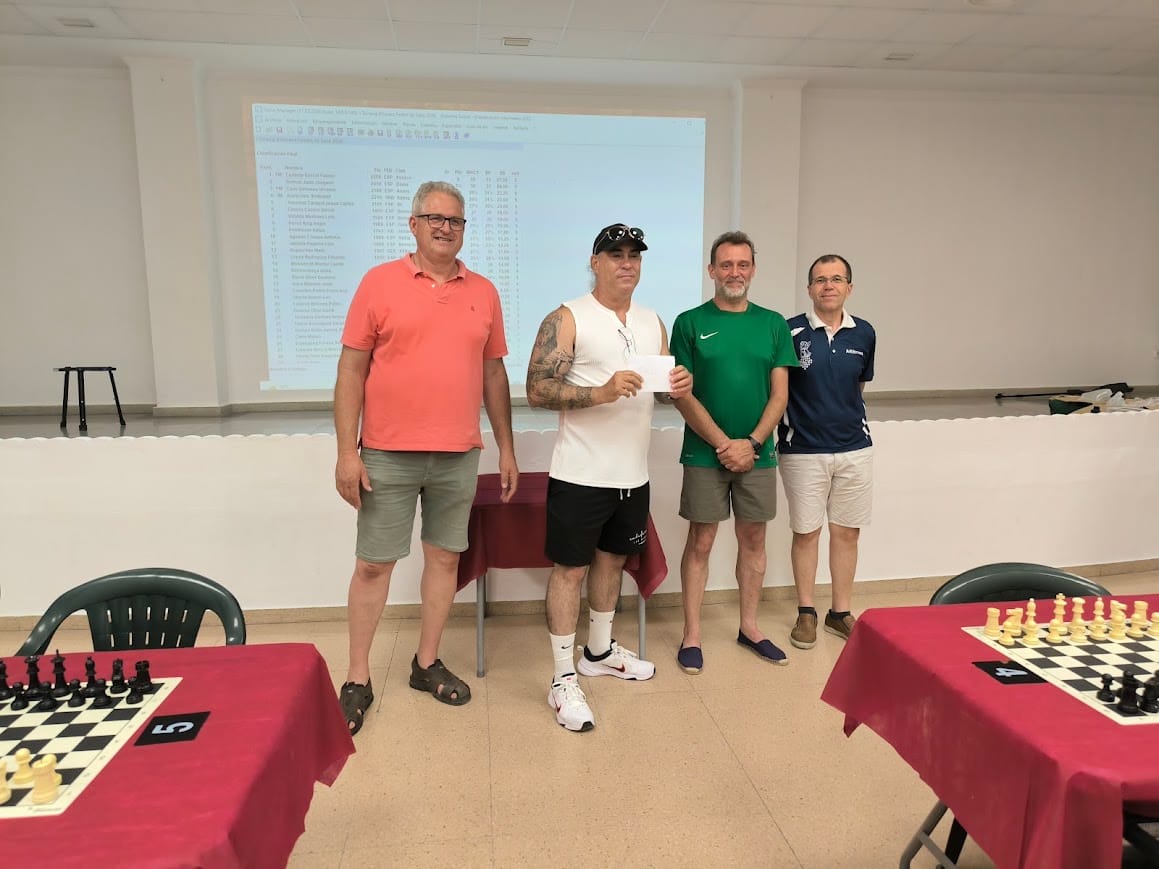 campeon del i torneo de ajedrez gata de gorgos