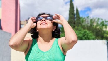 Cómo observar el eclipse solar de forma segura