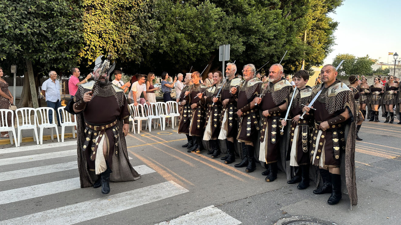 Desfile Moros y Cristianos Els Poblets 2026 40