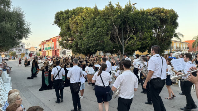 desfile moros y cristianos els poblets 2026 55