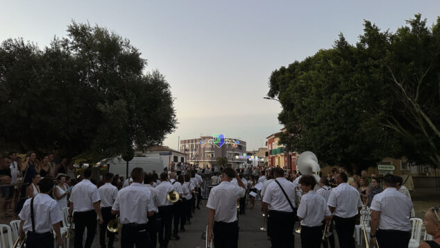 desfile moros y cristianos els poblets 2026 90