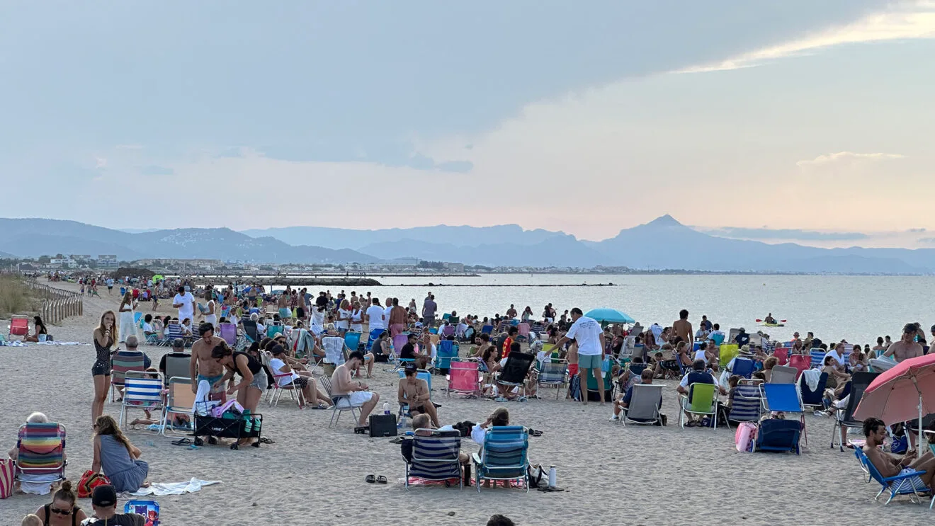 Eclipse solar desde la playa de la Almadrava  15