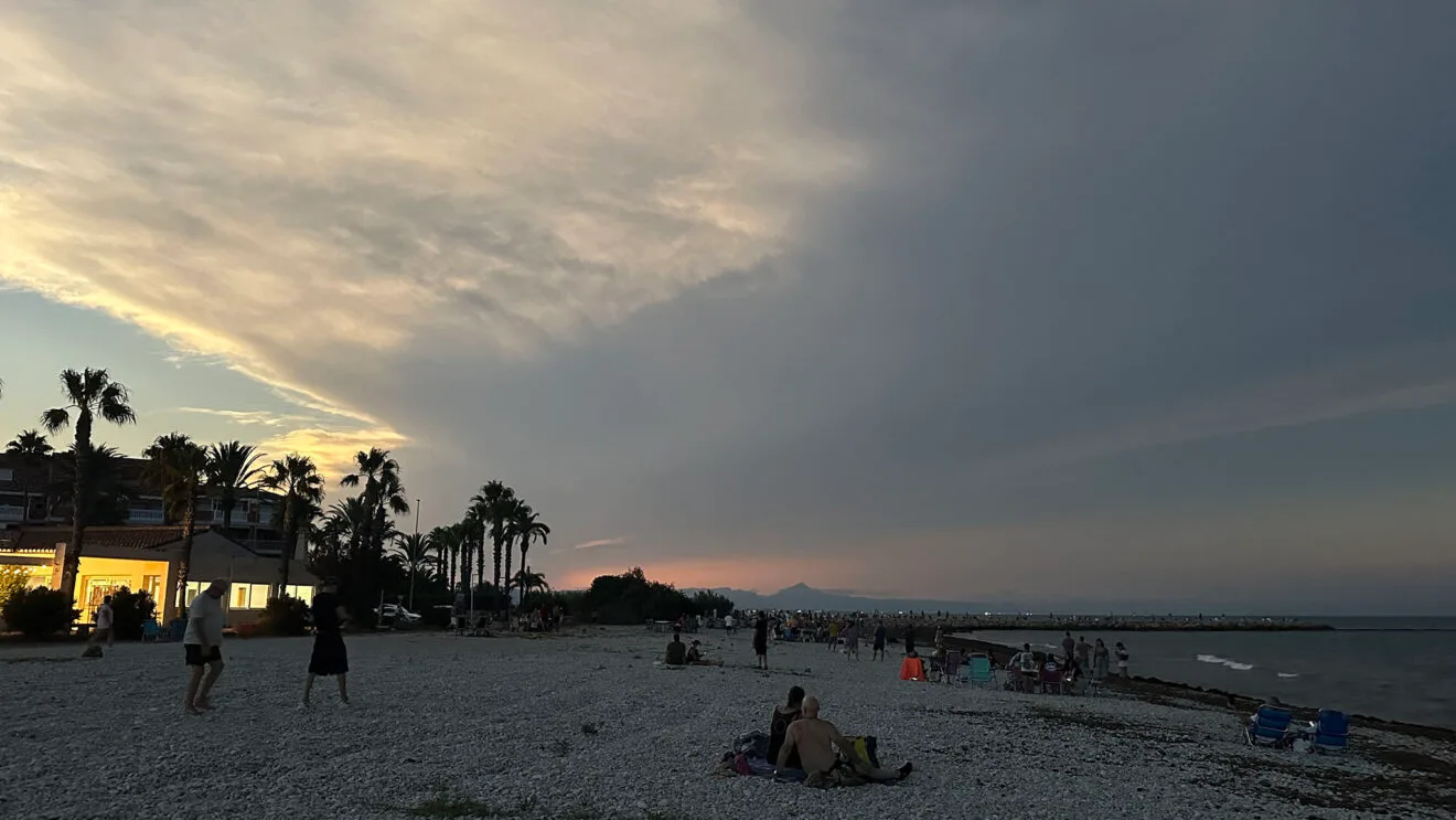 Eclipse solar desde la playa de la Almadrava  37