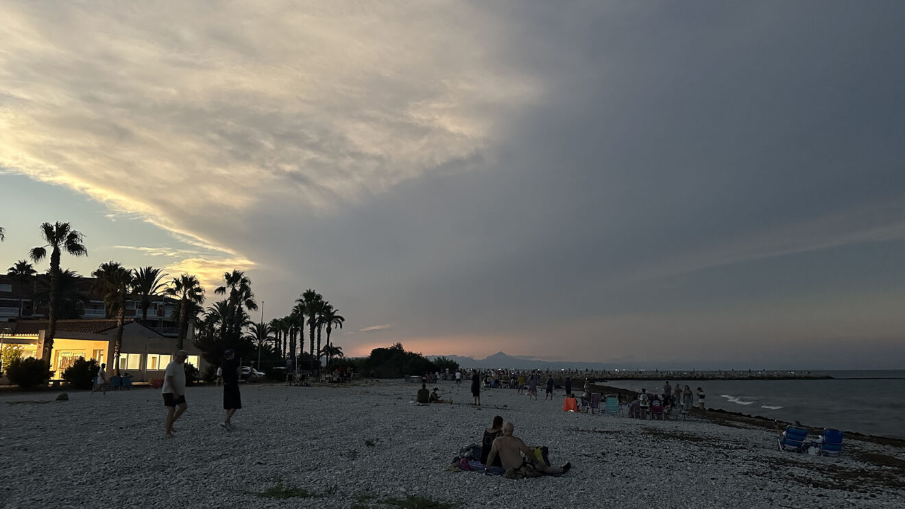 Eclipse solar desde la playa de la Almadrava  38