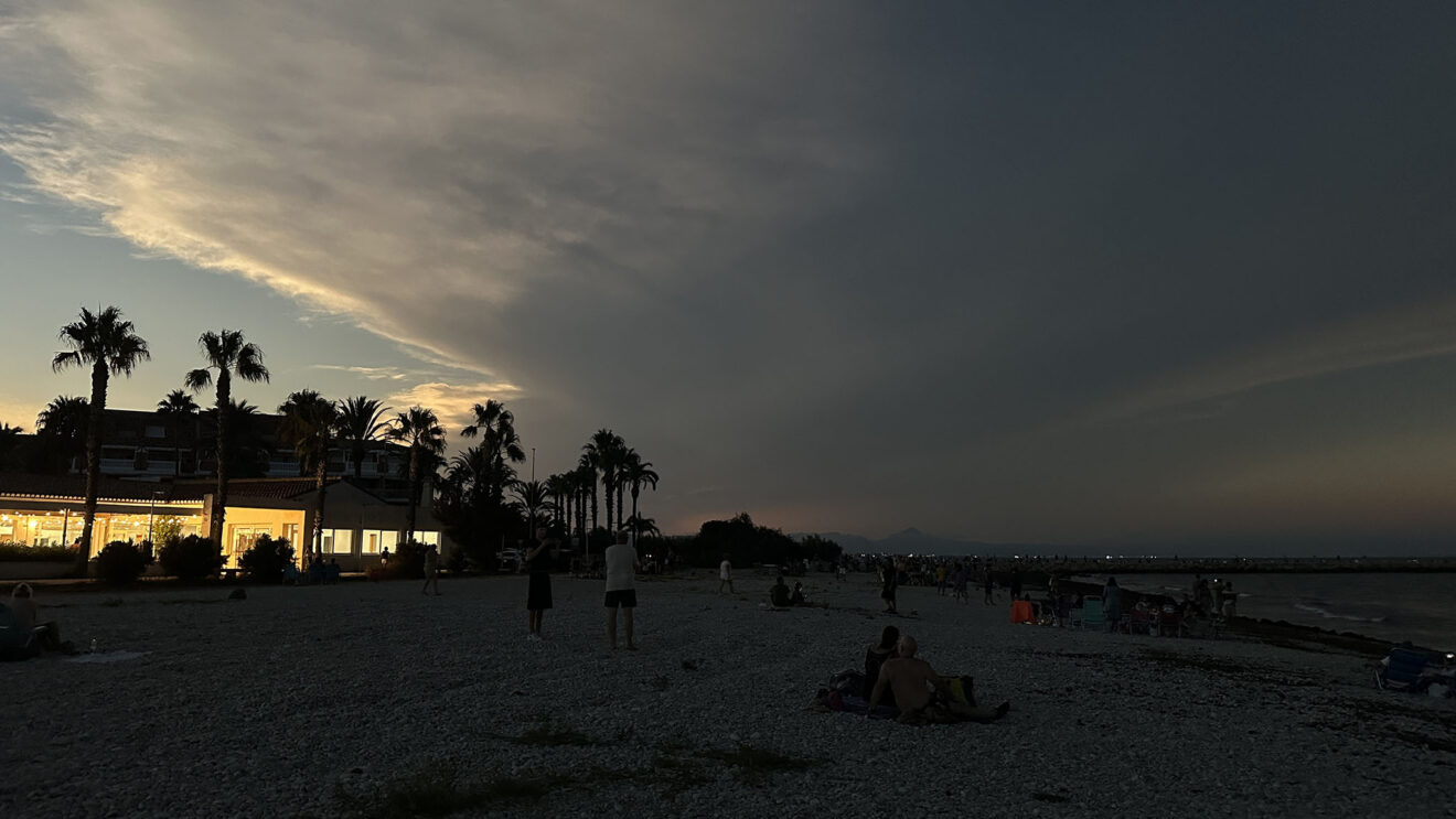 Eclipse solar desde la playa de la Almadrava  39