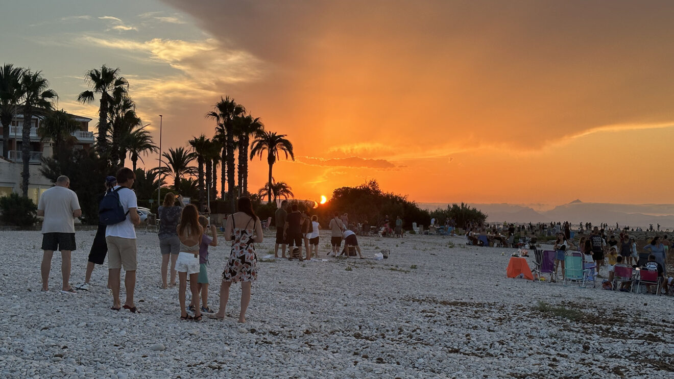 Eclipse solar desde la playa de la Almadrava  53