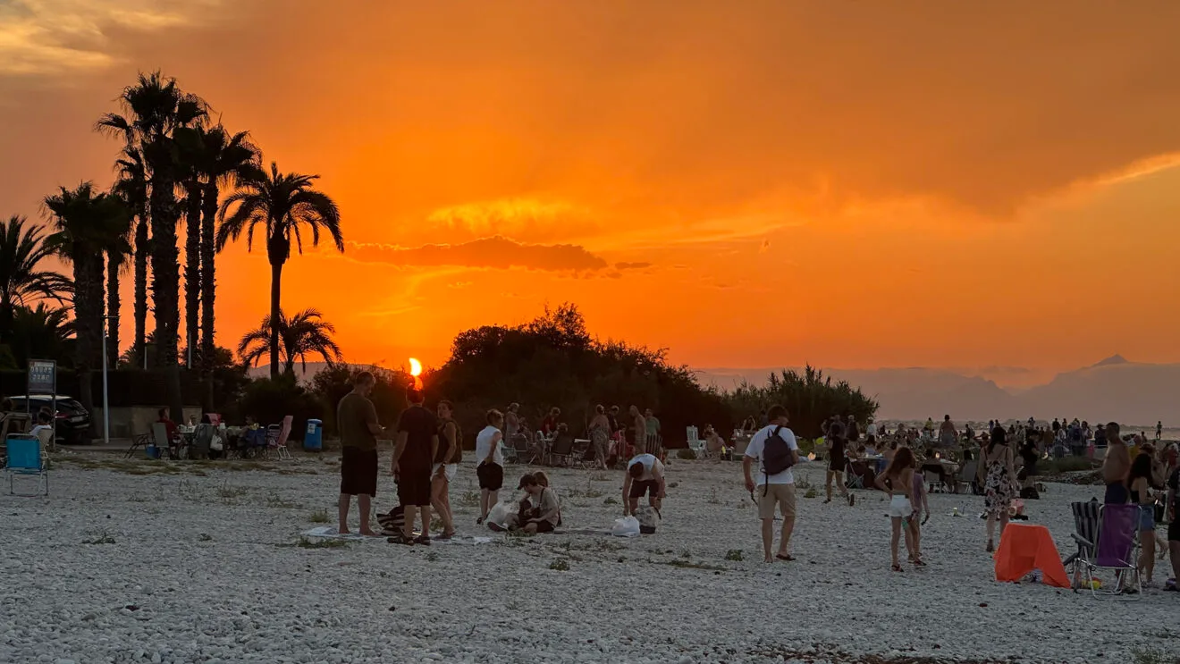 Eclipse solar desde la playa de la Almadrava  58