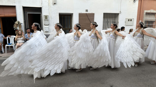 La grandeza de la fiesta venció a la lluvia en El Verger con una entrada de Moros i Cristians para el recuerdo 108 entrada de moros i cristians el verger 2026 104