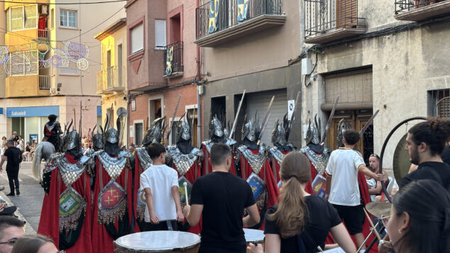 La grandeza de la fiesta venció a la lluvia en El Verger con una entrada de Moros i Cristians para el recuerdo 118 entrada de moros i cristians el verger 2026 115