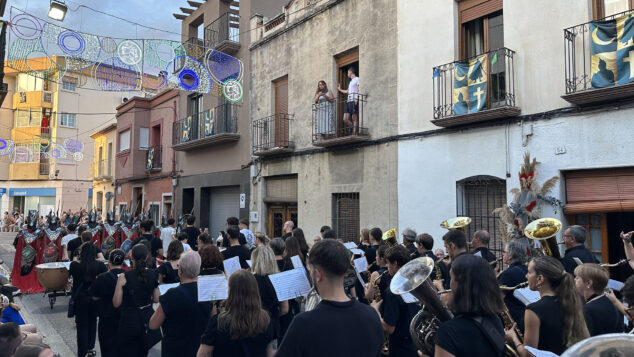 La grandeza de la fiesta venció a la lluvia en El Verger con una entrada de Moros i Cristians para el recuerdo 119 entrada de moros i cristians el verger 2026 116
